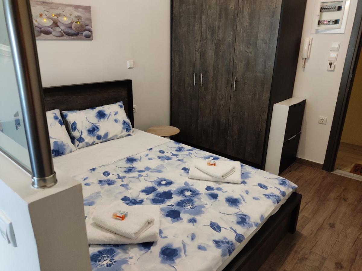 Kova2 Lägenhet Alexandroupolis Exteriör bild