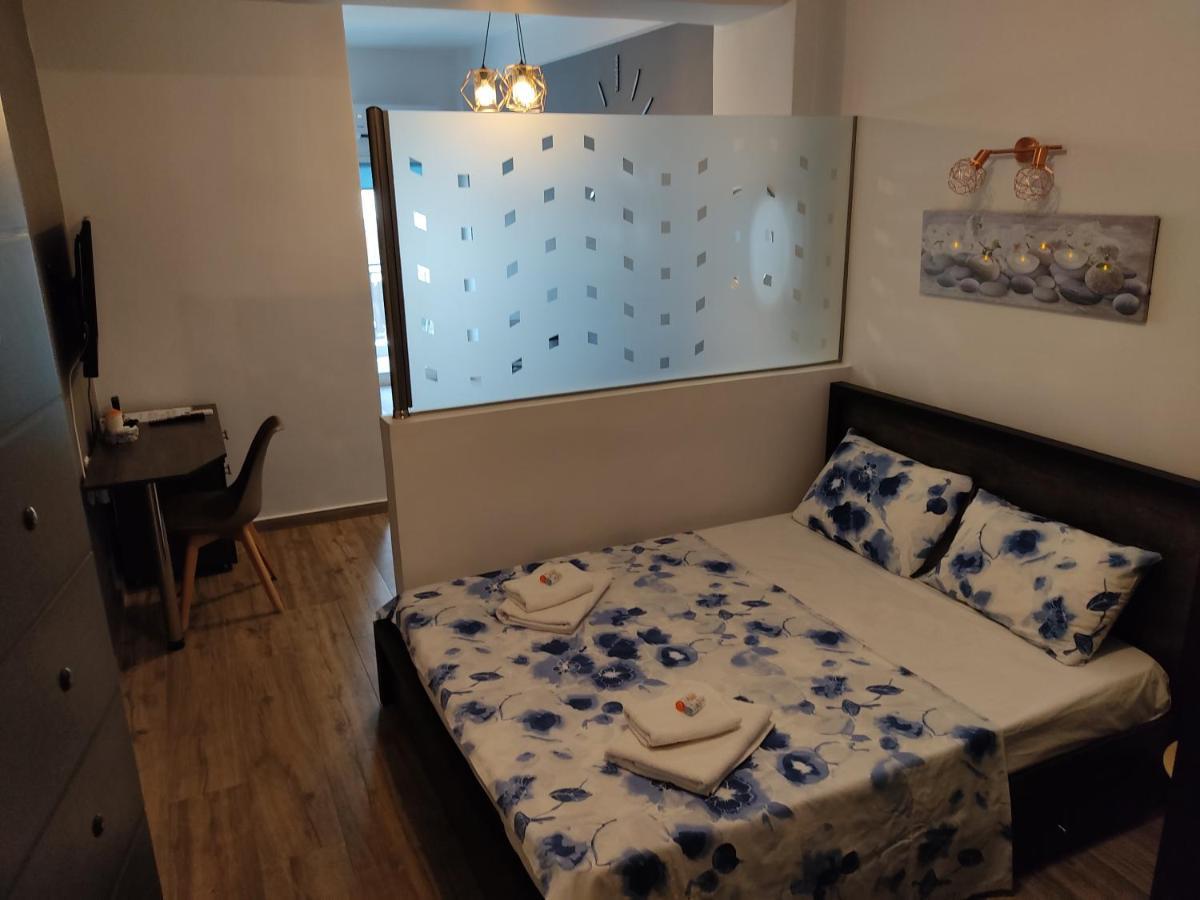 Kova2 Lägenhet Alexandroupolis Exteriör bild